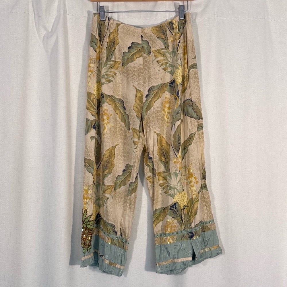 Tropical Print Beaded Vintage Wide Leg Cropped Pants